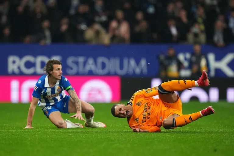 rcd espanyol de barcelona v real madrid cf la liga ea sports El Espanyol da la sorpresa y se impone por 1 a 0 al Real Madrid en un partido en el que ha premiado la efectividad perica. CONTEXTO CARIBE