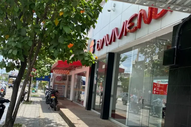 ROBO MILLONARIO EN BANCO DE SINCELEJO