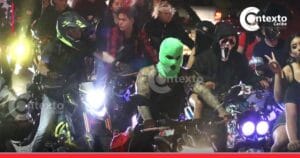 Motociclistas participan en la Rodada de Halloween por la Troncal de Occidente en Sincelejo.