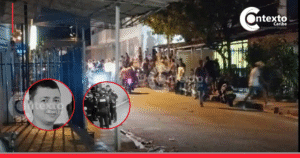 Escena violenta con presencia policial en la noche.