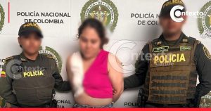 Una mujer fue a la EPS y salió detenida por la Policía al dañar un computador