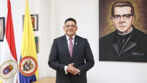 IVALDO TORRES CHAVEZ RECTOR UNIVERSIDAD DE PAMPLONA